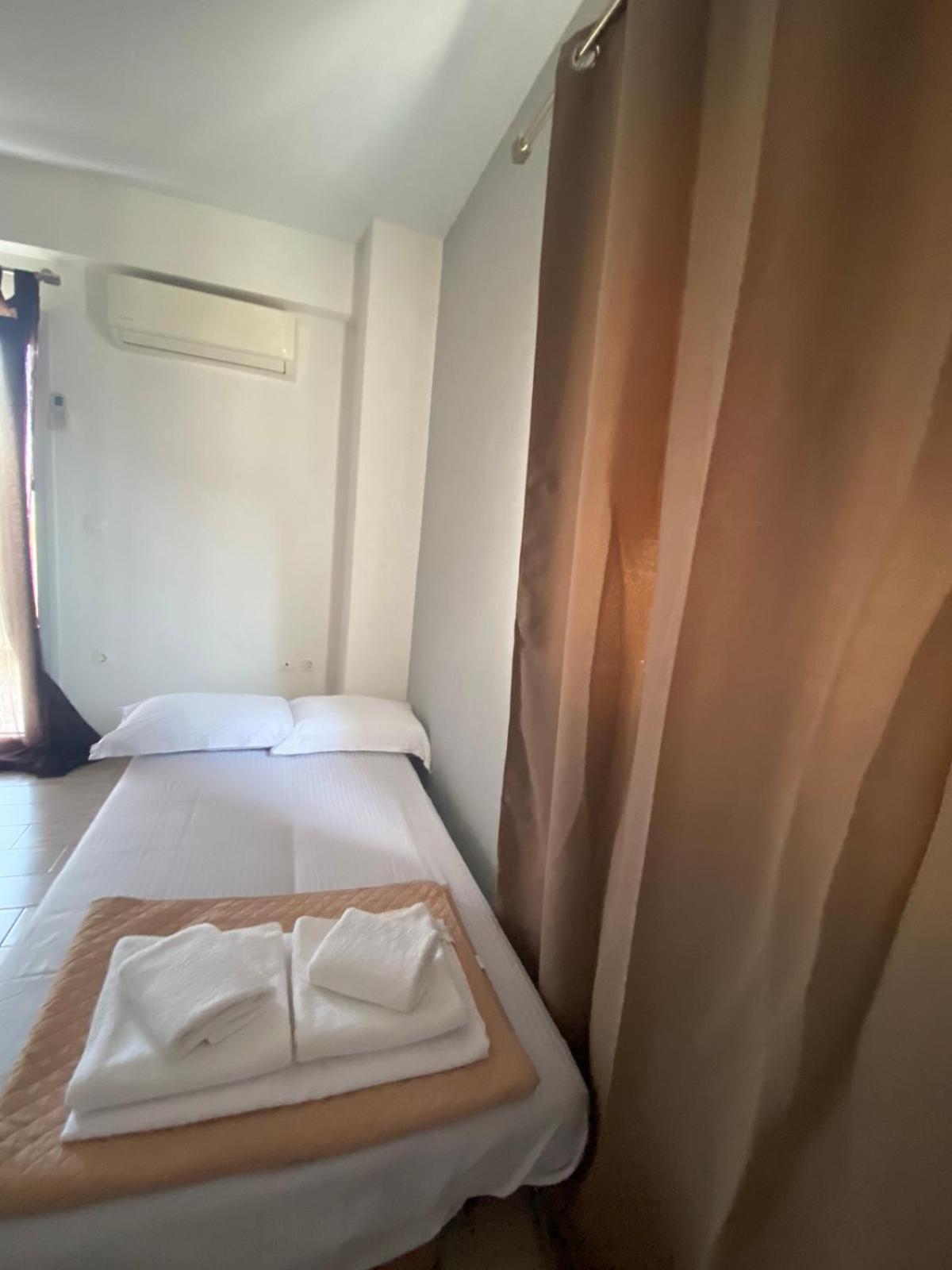 Αρέθουσα Fourth Floor ! Apartment Chalkida Luaran gambar